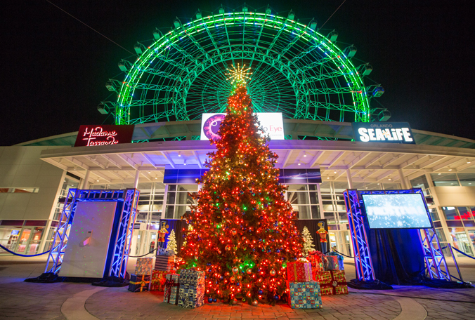 Orlando Eye lights up for holidays