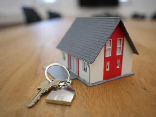 Can Landlords Manage Rental Property From Out of State?